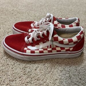 Checkered Low Top Red Vans Women’s size 6, Men’s size 4.5